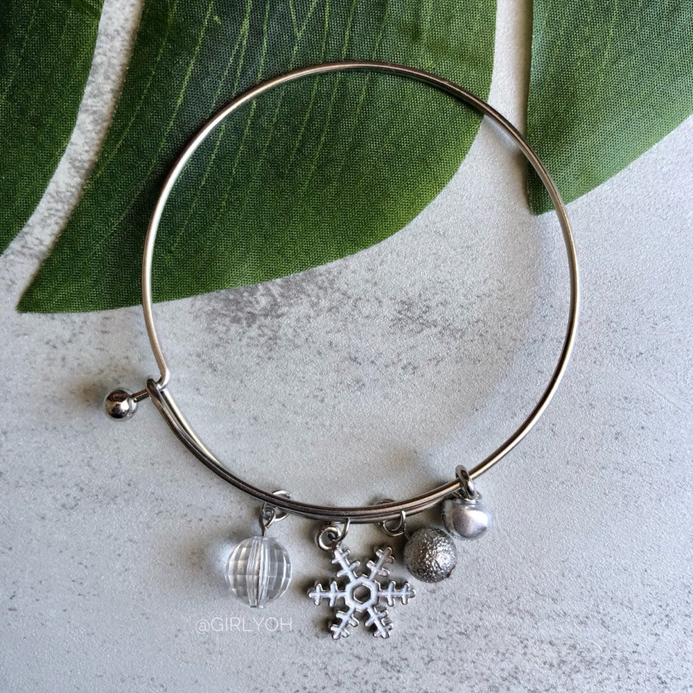 Snow Snowflake Bell Winter Silver Charm Bangle Bracelet